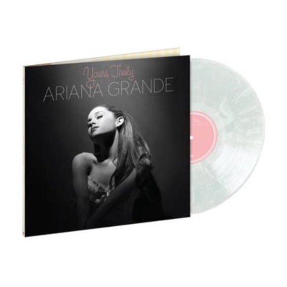 NEW Ariana Grande Yours Truly Vinyl - Picture 2 of 6